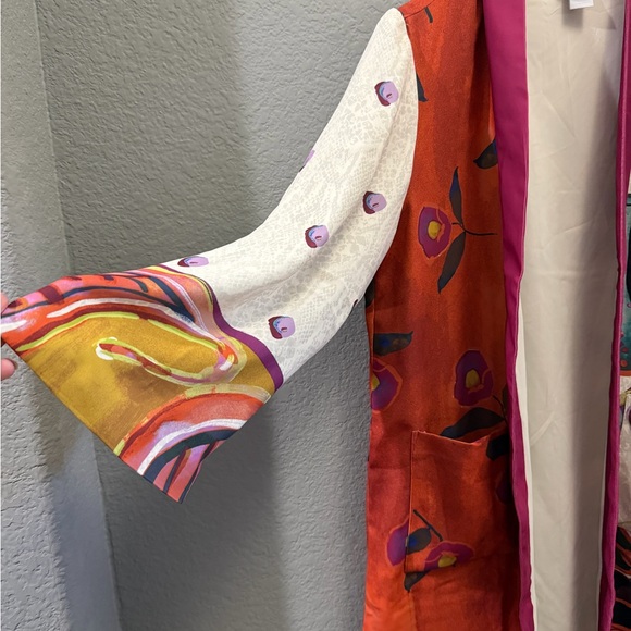 Chico’s multicolor floral duster with pockets - Picture 3 of 6